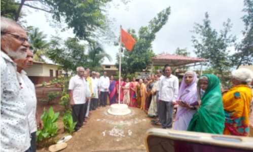 ವೃದ್ದಾಶ್ರಮದಲ್ಲಿ ಮನೆ- ಮನಂಗಳಿಗೆ ವಚನ ಕಾರ್ಯಕ್ರಮ