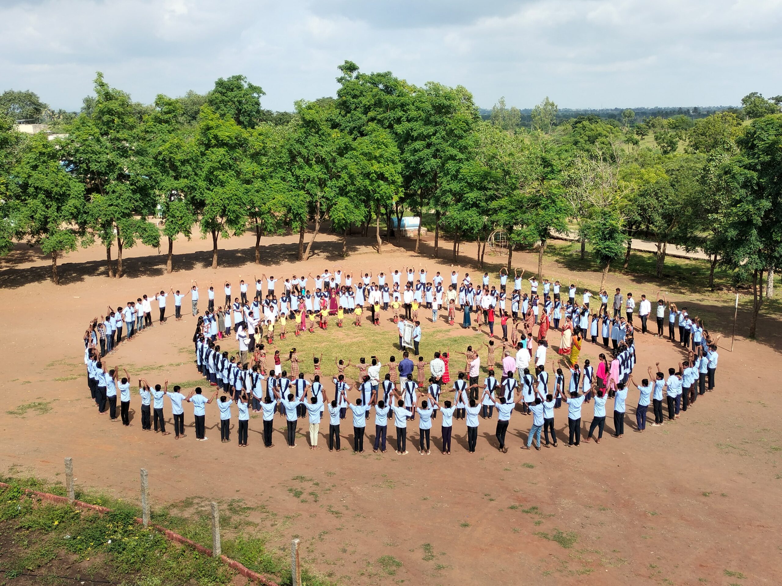 ಅಥಣಿ ವಿಮೋಚನಾ  ಶಾಲೆಯಲ್ಲಿ ಅಂತರಾಷ್ಟ್ರೀಯ ಪ್ರಜಾಪ್ರಭುತ್ವ‌ ದಿನಾಚರಣೆ