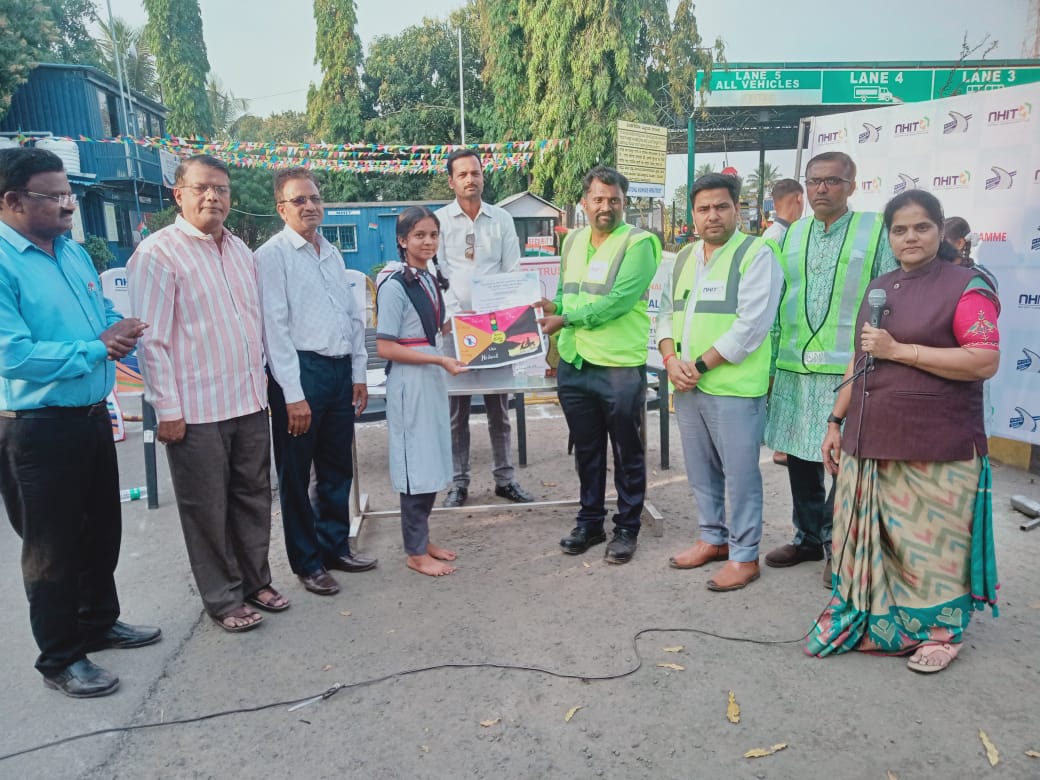 ಸುರಕ್ಷತಾ ಕ್ರಮಗಳನ್ನು ಬಳಸಿ ರಸ್ತೆ ಅಪಘಾತ ತಪ್ಪಿಸಿ; ಬೀದಿ ನಾಟಕ