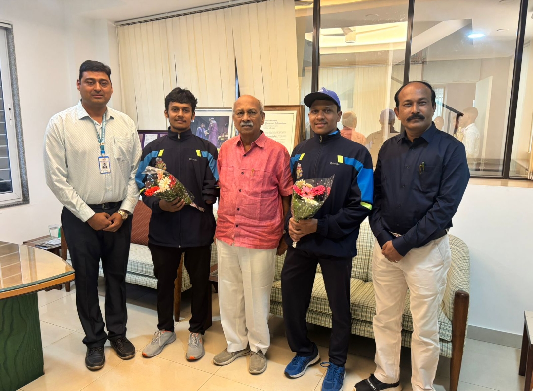 ಆಸ್ಟ್ರೇಲಿಯಾಕ್ಕೆ ಆಯ್ಕೆಯಾದ ಪ್ಯಾರಾ ಈಜು ಪಟುಗಳಿಗೆ ಡಾ.ಪ್ರಭಾಕರ ಕೋರೆ ಅಭಿನಂದನೆ