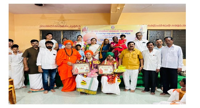 ರಾಯಬಾಗದಲ್ಲಿ ಗುರುಪೂರ್ಣಿಮೆ: ಷಟಸ್ಥಲ ಪ್ರಭೋದಕ ಮತ್ತು ಬ್ರಹ್ಮಶ್ರೀ ಪ್ರಶಸ್ತಿ ಪ್ರದಾನ
