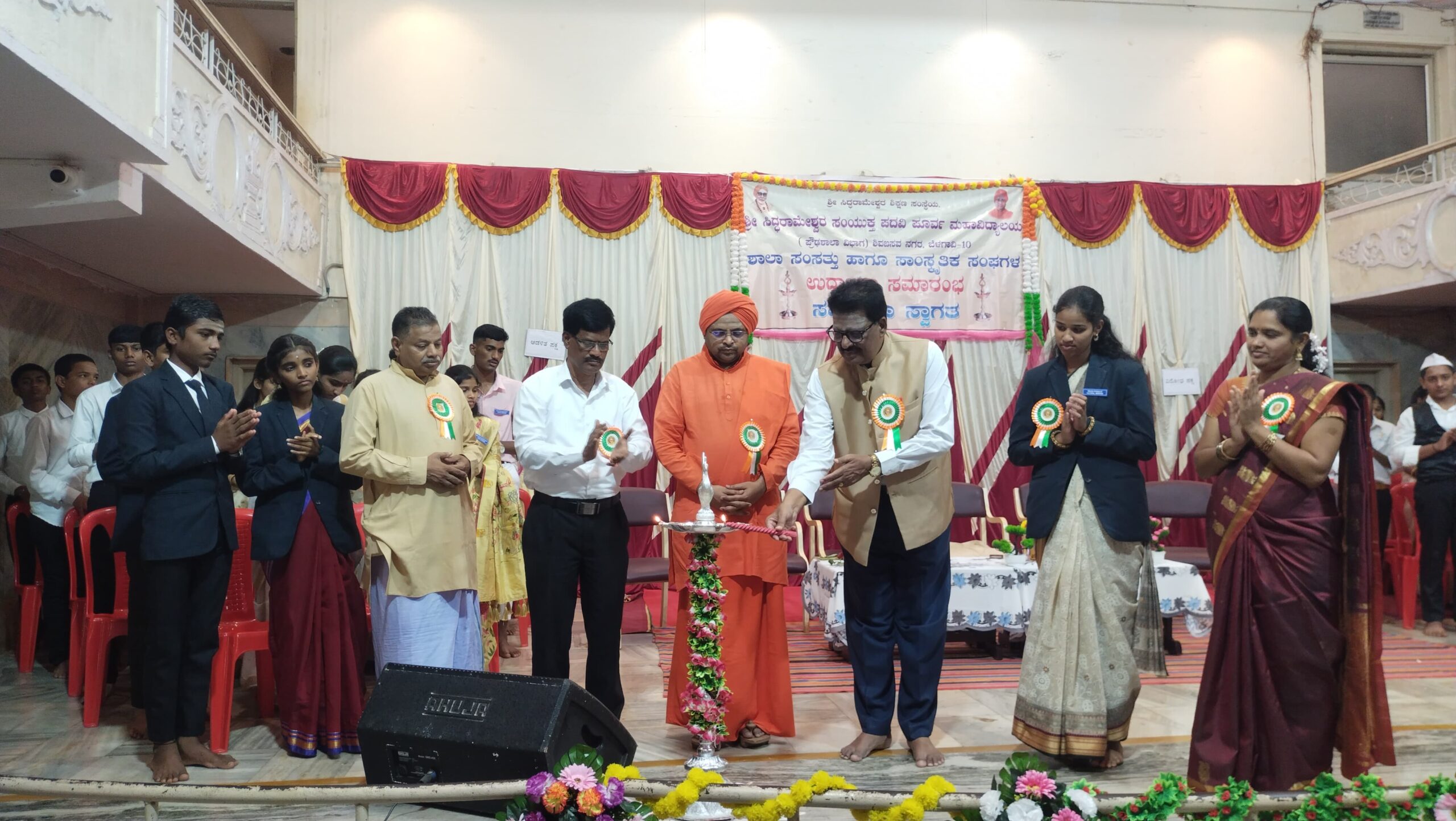ಮೊಬೈಲ್ ವರ್ಜನ ಶಿಬಿರ ಪ್ರಾರಂಭವಾಗುವ ಕಾಲ ದೂರವಿಲ್ಲ – ಡಾ. ಅಲ್ಲಮಪ್ರಭು ಮಹಾಸ್ವಾಮಿಗಳು